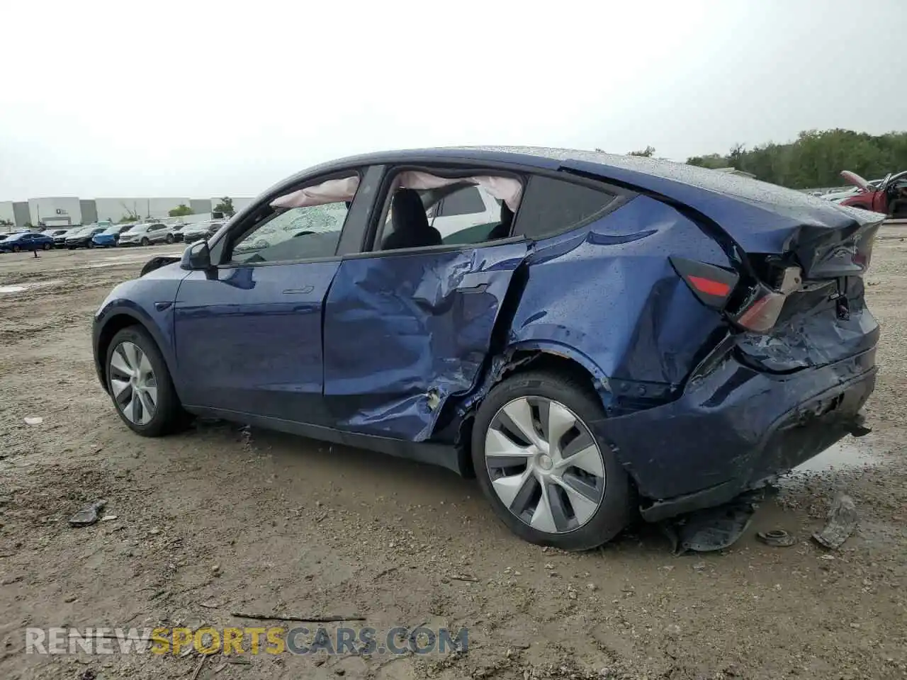 2 Photograph of a damaged car 7SAYGDEE1RA236035 TESLA MODEL Y 2024