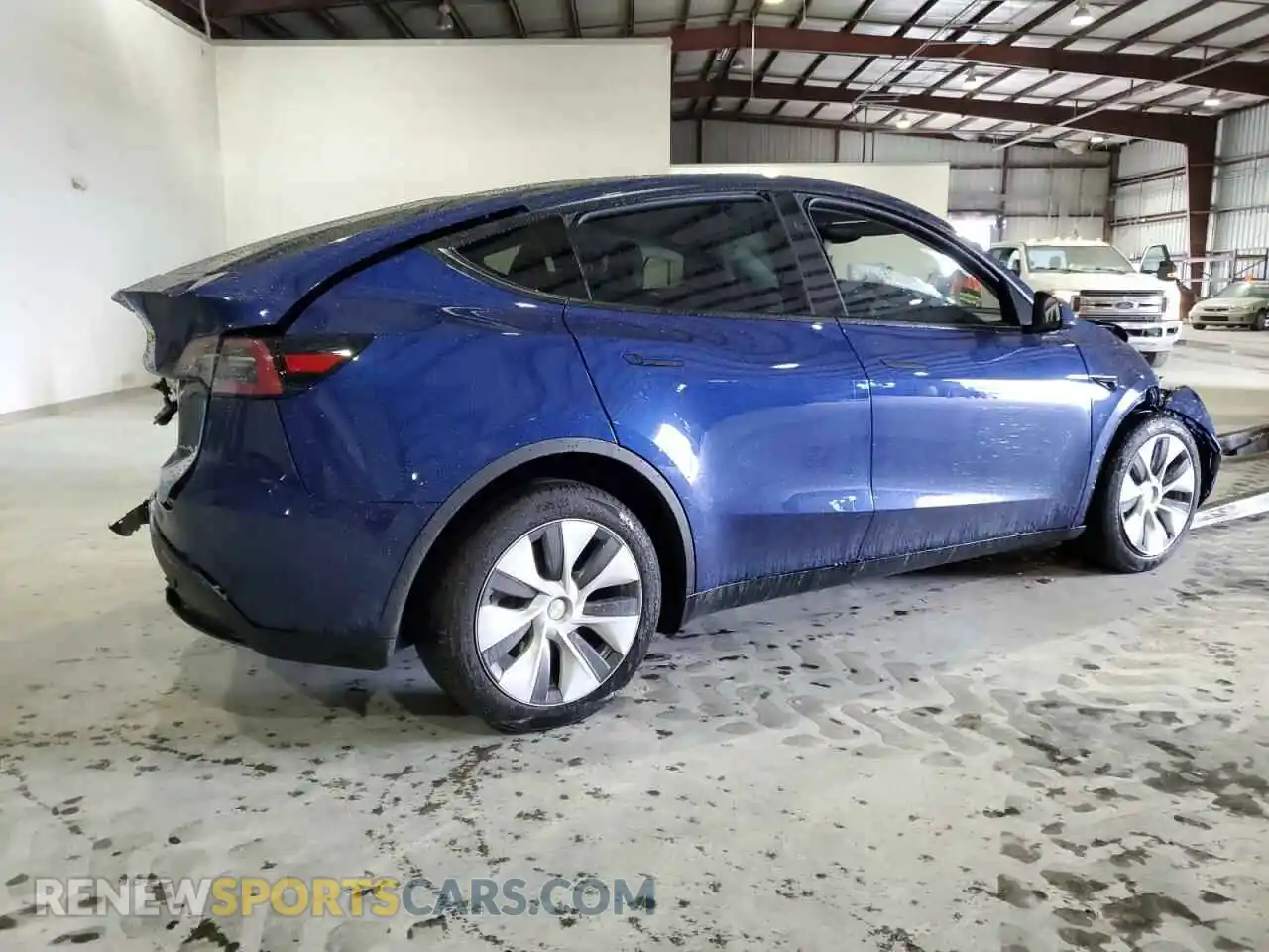 3 Photograph of a damaged car 7SAYGDEE1RA236035 TESLA MODEL Y 2024