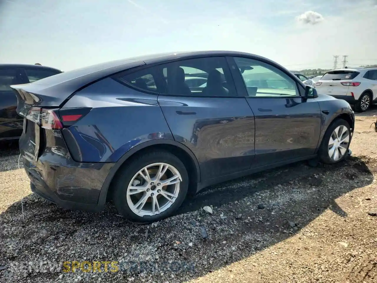 3 Фотография поврежденного автомобиля 7SAYGDEE1RA278950 TESLA MODEL Y 2024