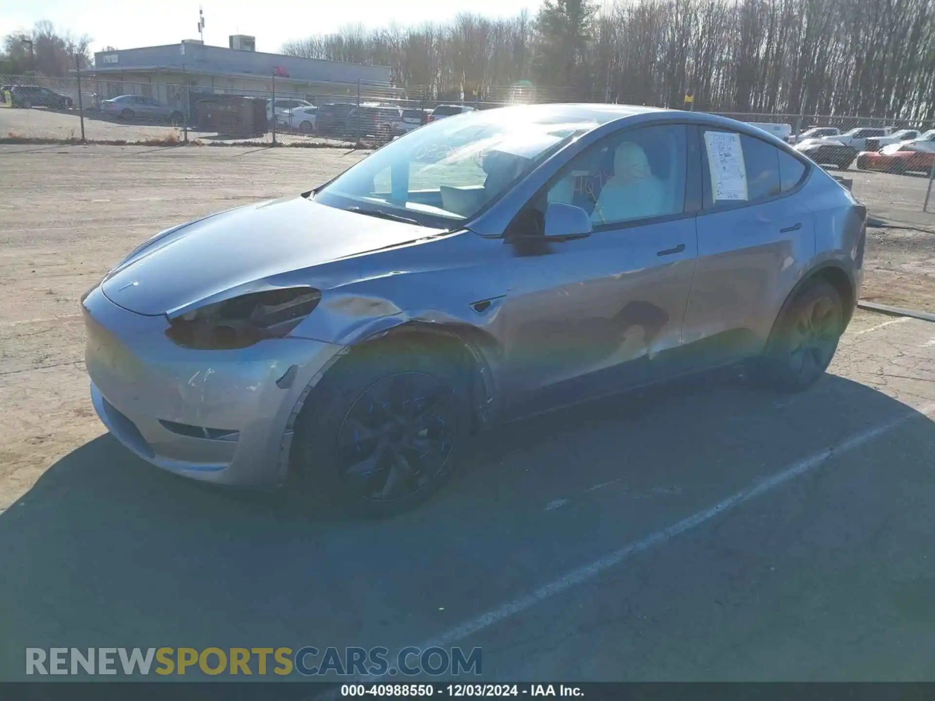 2 Photograph of a damaged car 7SAYGDEE1RA293948 TESLA MODEL Y 2024