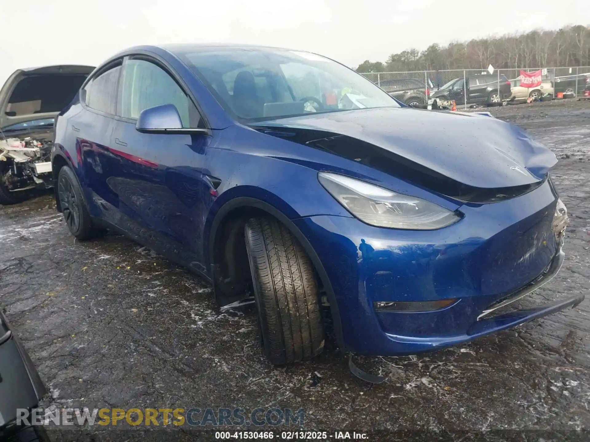 1 Photograph of a damaged car 7SAYGDEE1RA319271 TESLA MODEL Y 2024