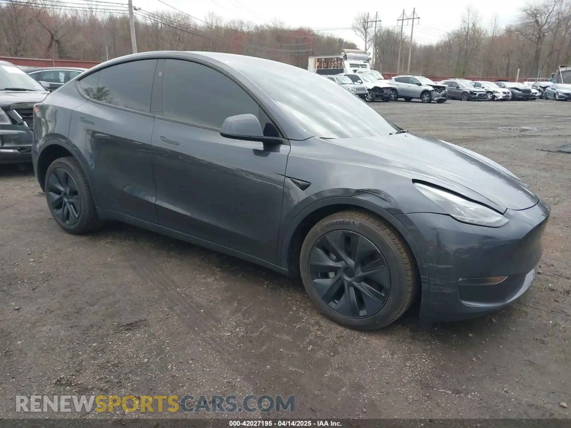 1 Photograph of a damaged car 7SAYGDEE1RA323921 TESLA MODEL Y 2024