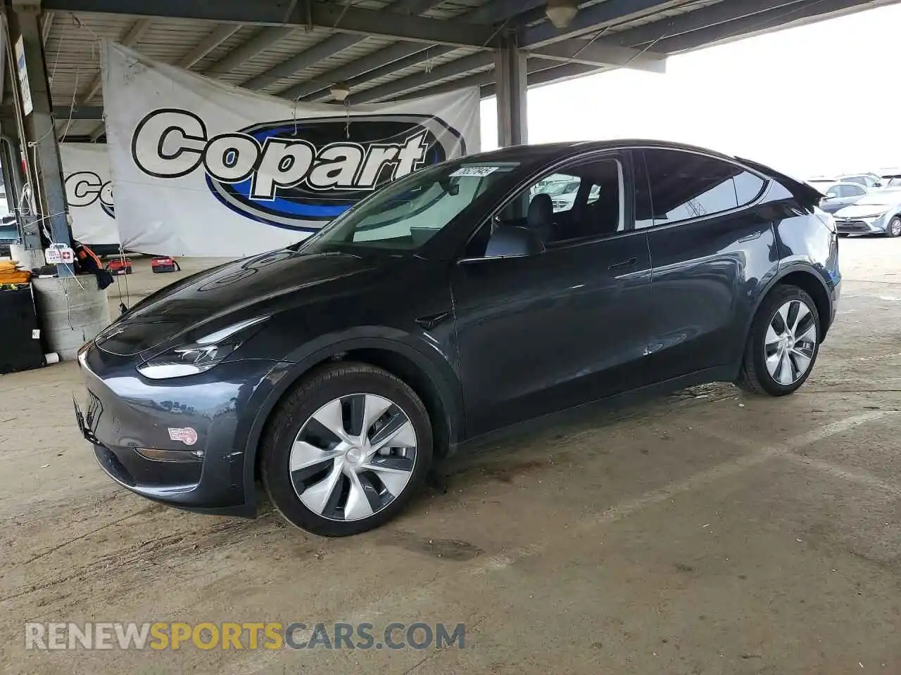 1 Photograph of a damaged car 7SAYGDEE1RF032001 TESLA MODEL Y 2024