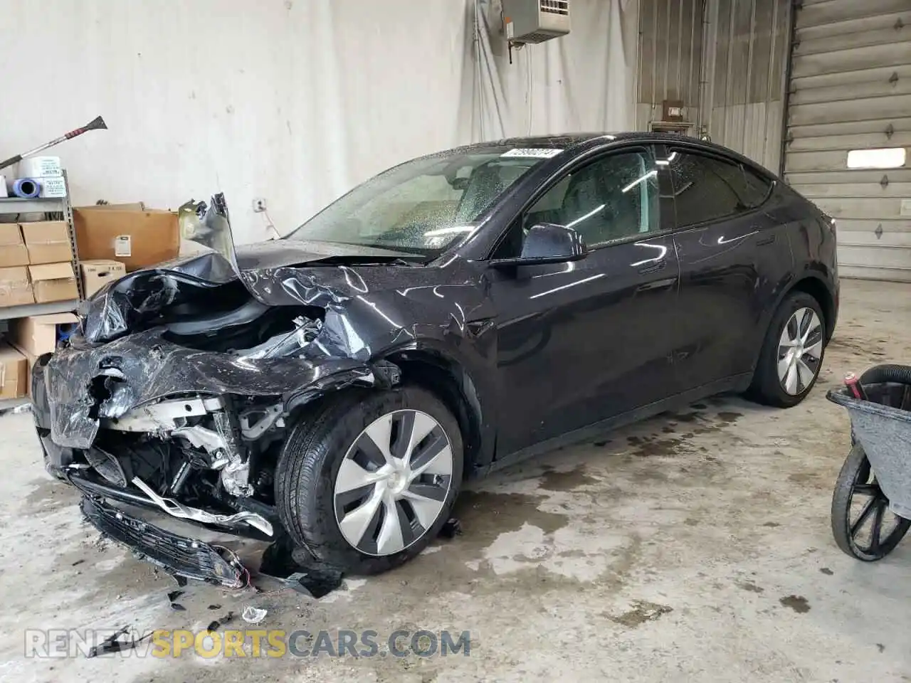 1 Photograph of a damaged car 7SAYGDEE1RF087256 TESLA MODEL Y 2024