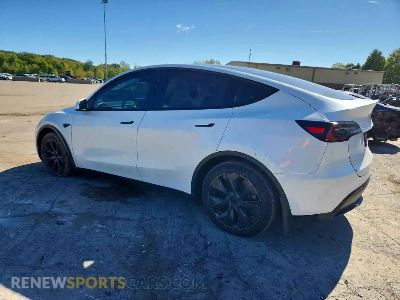 2 fotografías del automóvil dañado 7SAYGDEE1RF202731 TESLA MODEL Y 2024