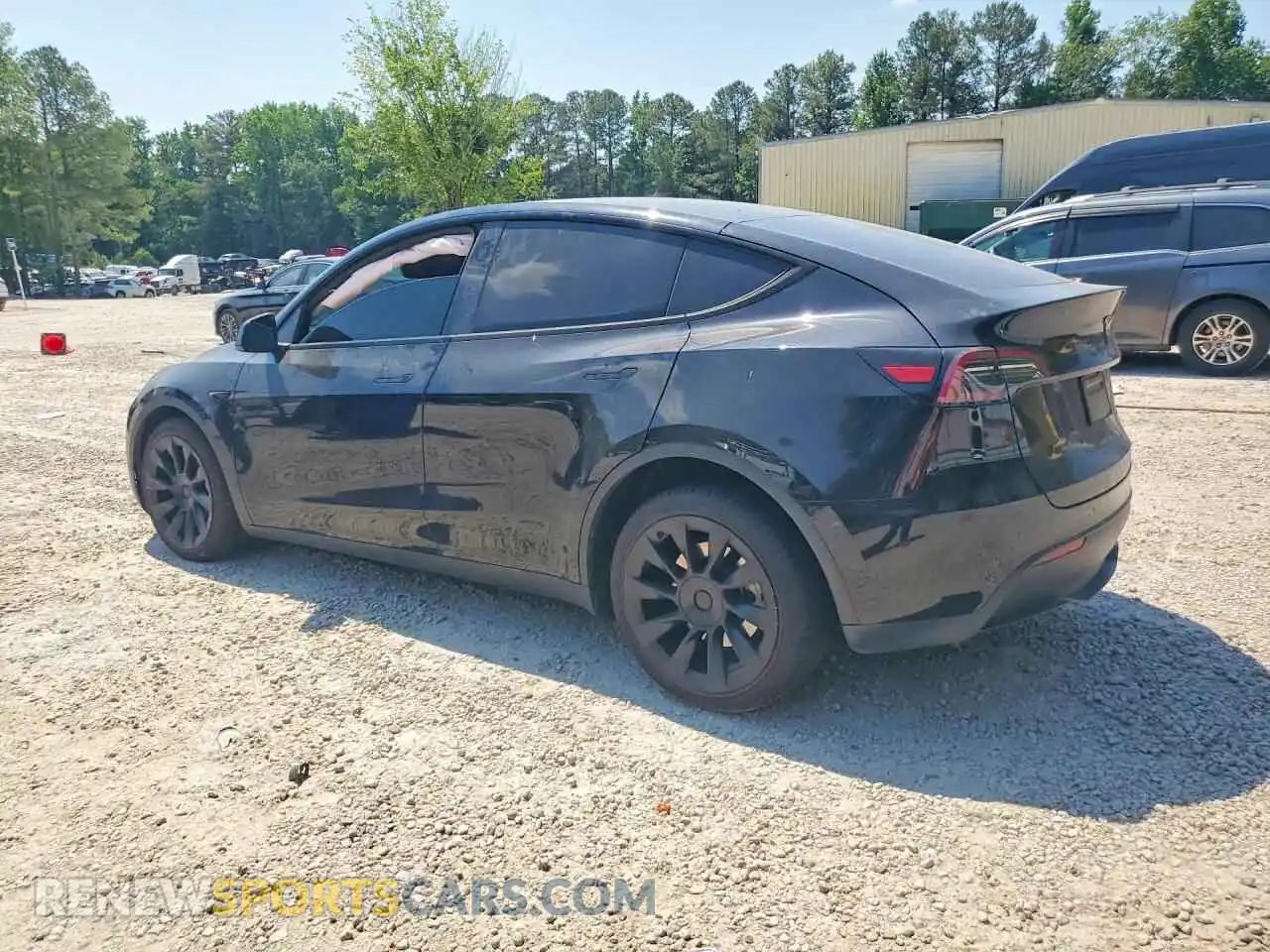 2 Photograph of a damaged car 7SAYGDEE2RA219180 TESLA MODEL Y 2024