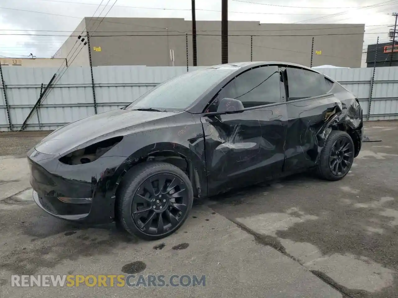 1 Photograph of a damaged car 7SAYGDEE2RA220295 TESLA MODEL Y 2024