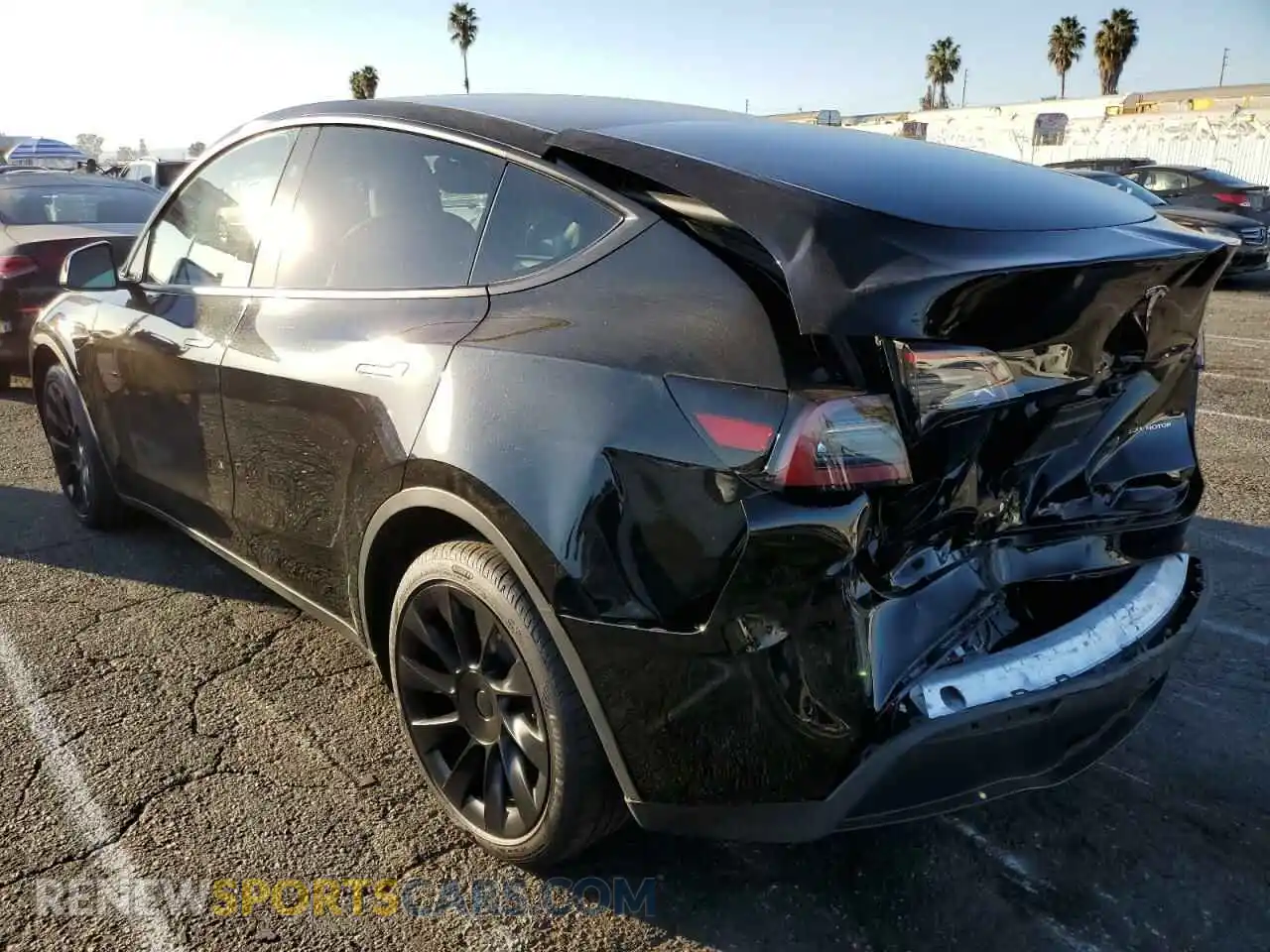 2 Photograph of a damaged car 7SAYGDEE2RA234827 TESLA MODEL Y 2024
