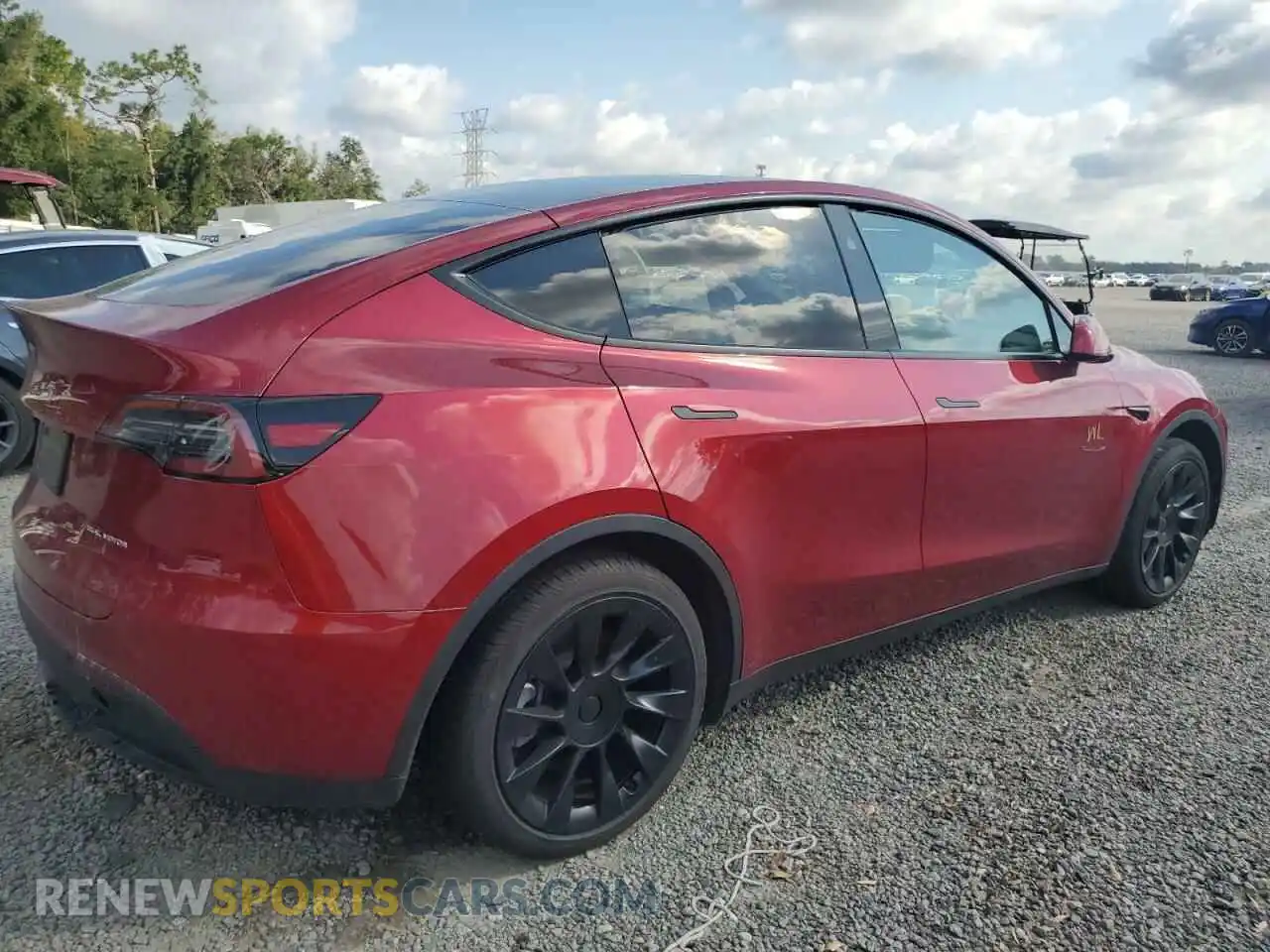 3 Photograph of a damaged car 7SAYGDEE2RA239719 TESLA MODEL Y 2024