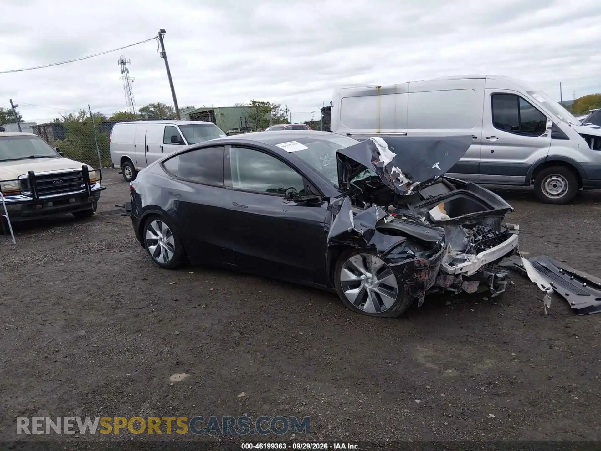 1 Photograph of a damaged car 7SAYGDEE2RA270811 TESLA MODEL Y 2024
