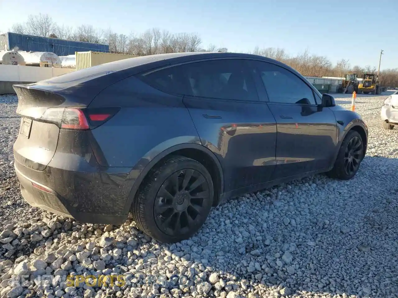 3 Photograph of a damaged car 7SAYGDEE2RA274700 TESLA MODEL Y 2024