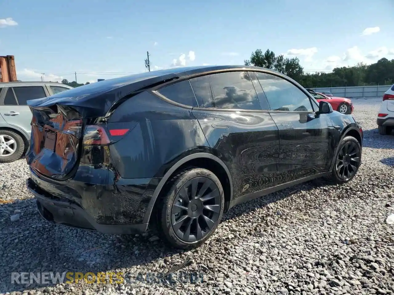 3 Photograph of a damaged car 7SAYGDEE2RA289049 TESLA MODEL Y 2024