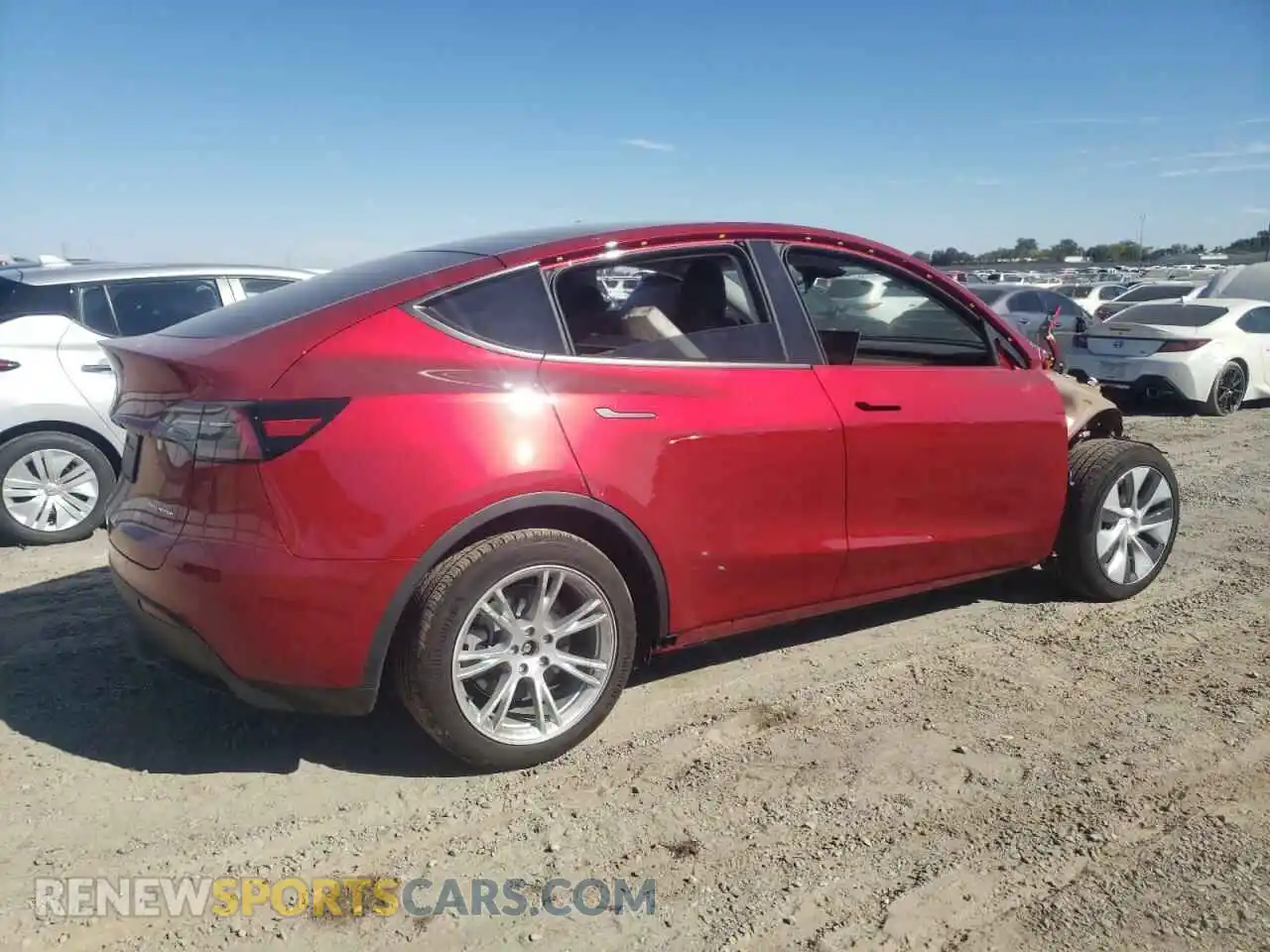 3 Photograph of a damaged car 7SAYGDEE2RF041595 TESLA MODEL Y 2024