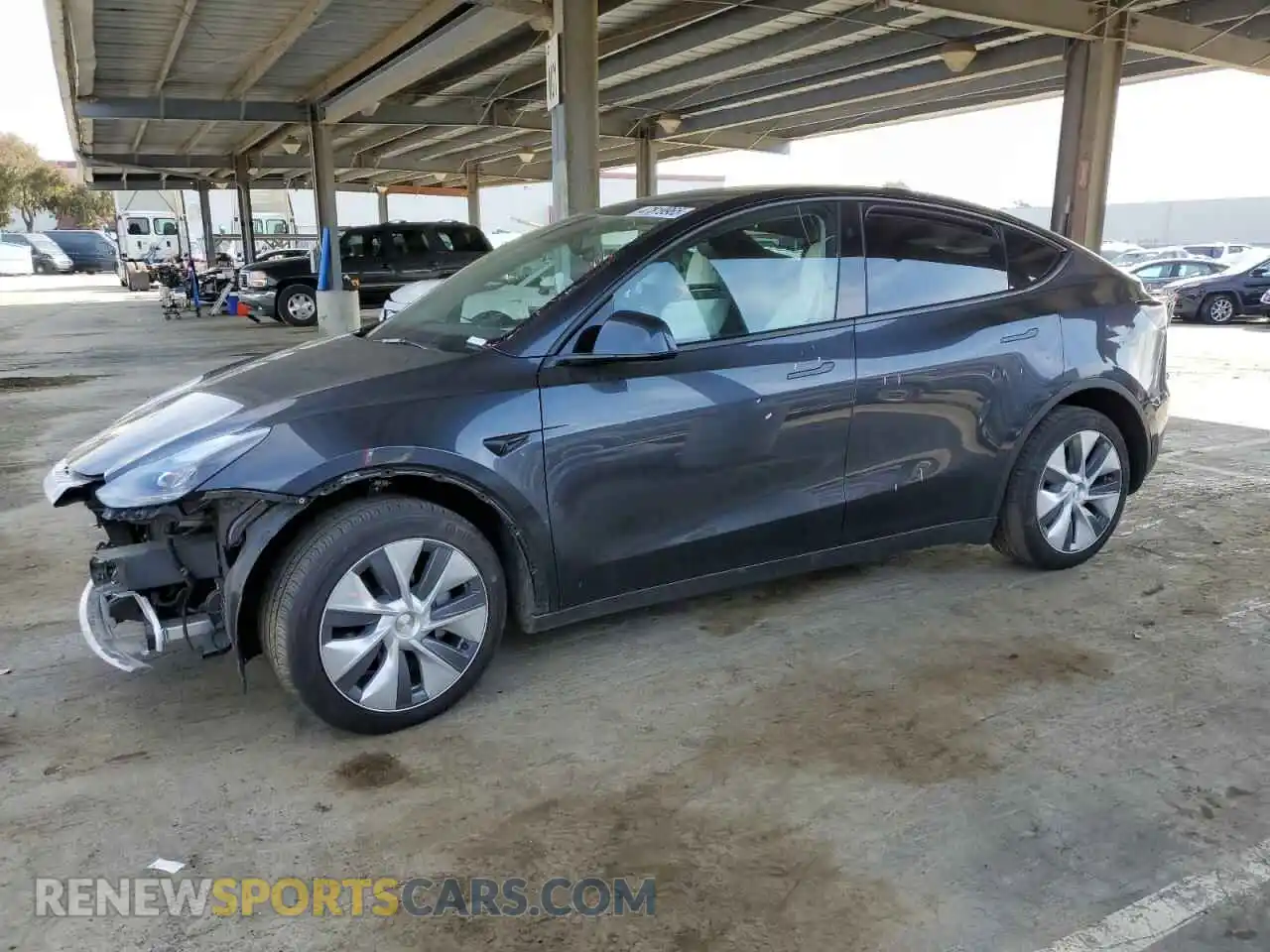 1 Photograph of a damaged car 7SAYGDEE2RF080431 TESLA MODEL Y 2024