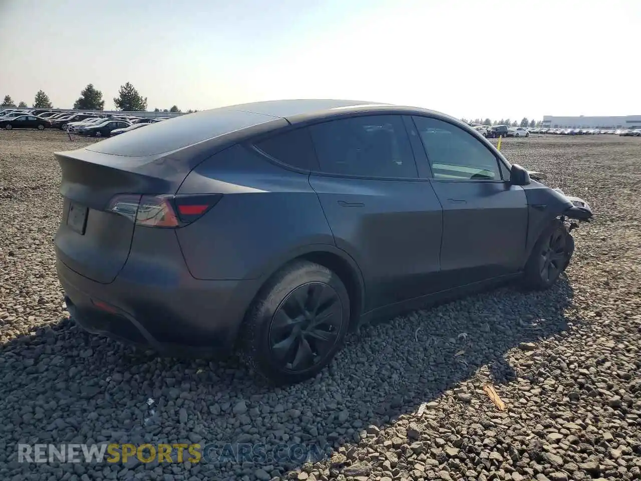 3 Photograph of a damaged car 7SAYGDEE2RF116893 TESLA MODEL Y 2024