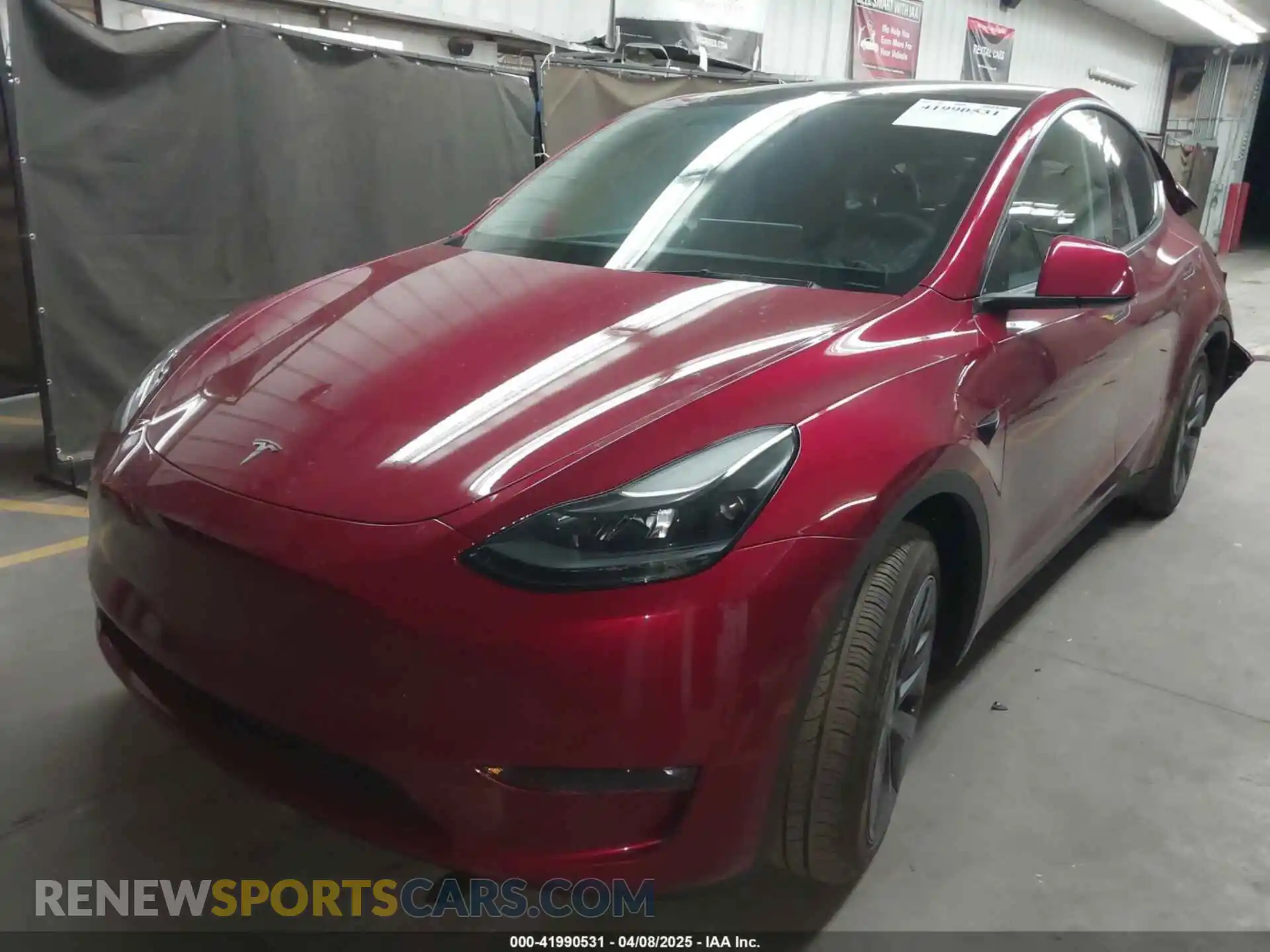 2 Photograph of a damaged car 7SAYGDEE2RF128512 TESLA MODEL Y 2024