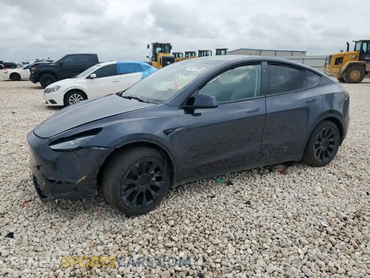 1 Фотография поврежденного автомобиля 7SAYGDEE3RA235324 TESLA MODEL Y 2024