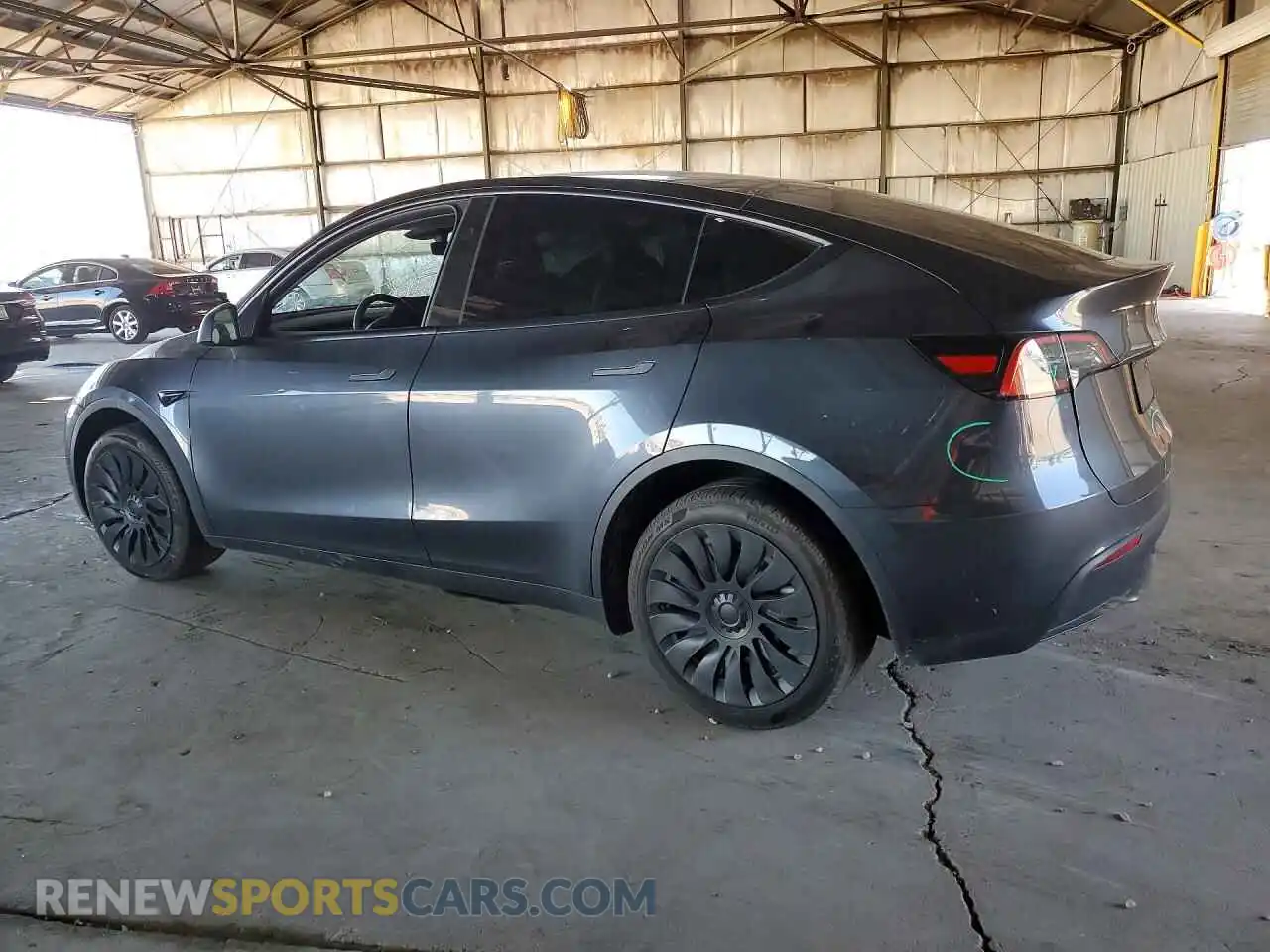 2 Photograph of a damaged car 7SAYGDEE3RA238871 TESLA MODEL Y 2024
