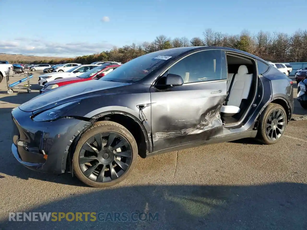 1 Photograph of a damaged car 7SAYGDEE3RA239454 TESLA MODEL Y 2024