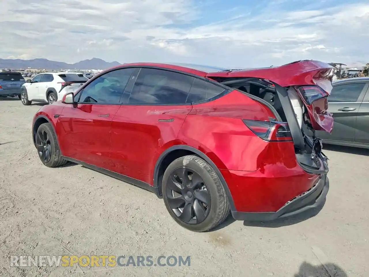 2 Фотография поврежденного автомобиля 7SAYGDEE3RA276147 TESLA MODEL Y 2024