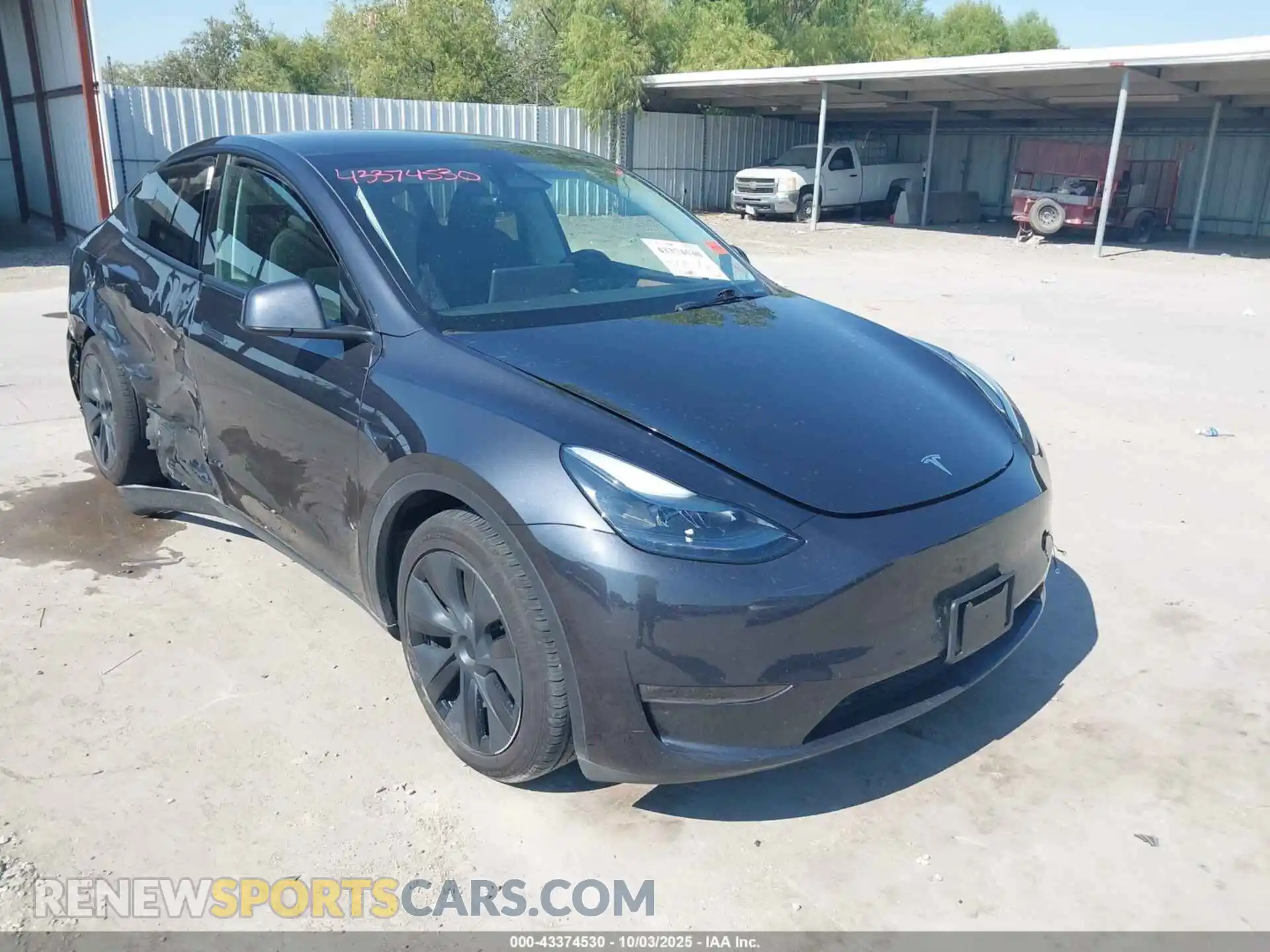 1 Photograph of a damaged car 7SAYGDEE3RA317084 TESLA MODEL Y 2024