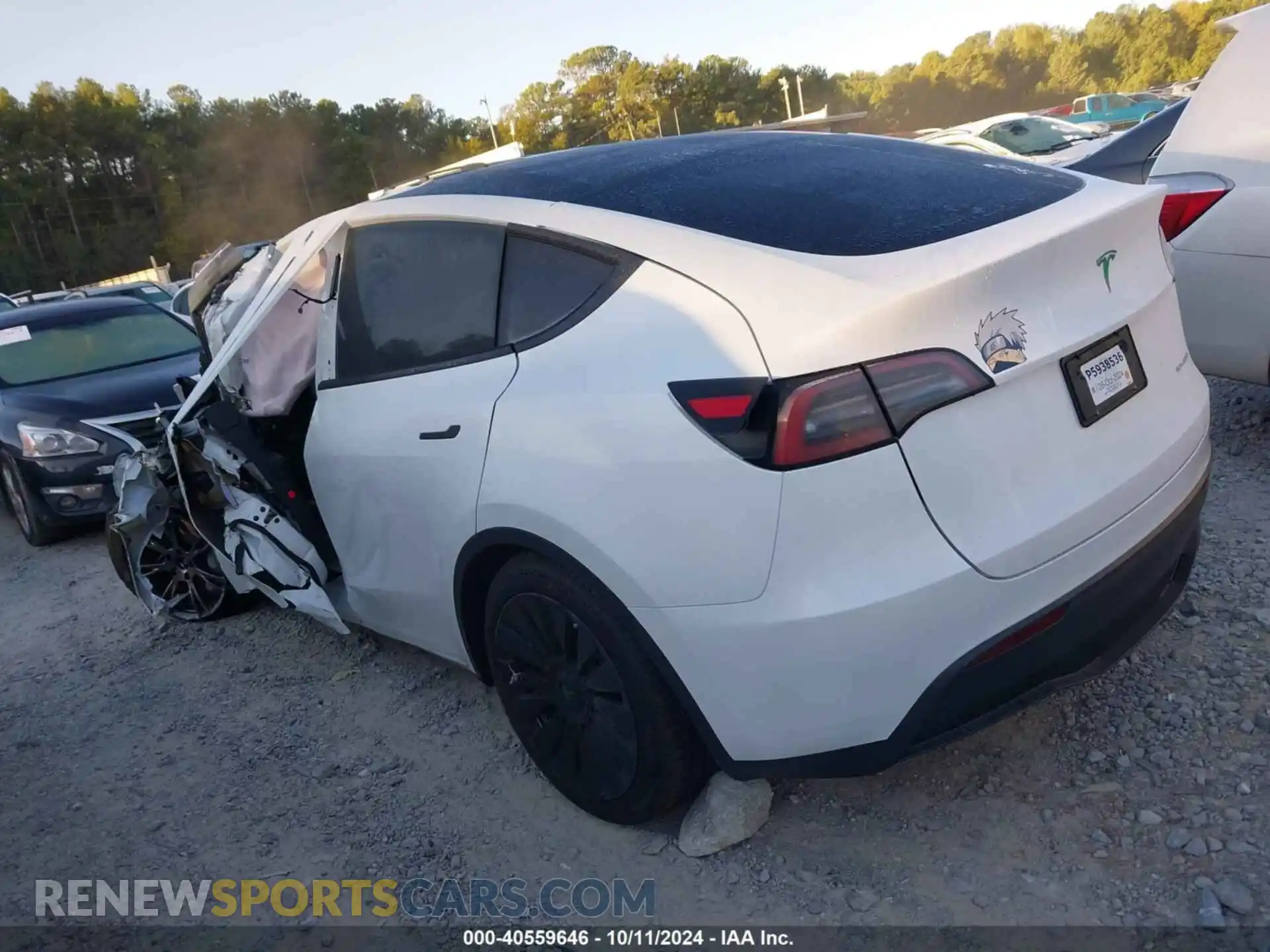 3 Photograph of a damaged car 7SAYGDEE3RA317909 TESLA MODEL Y 2024