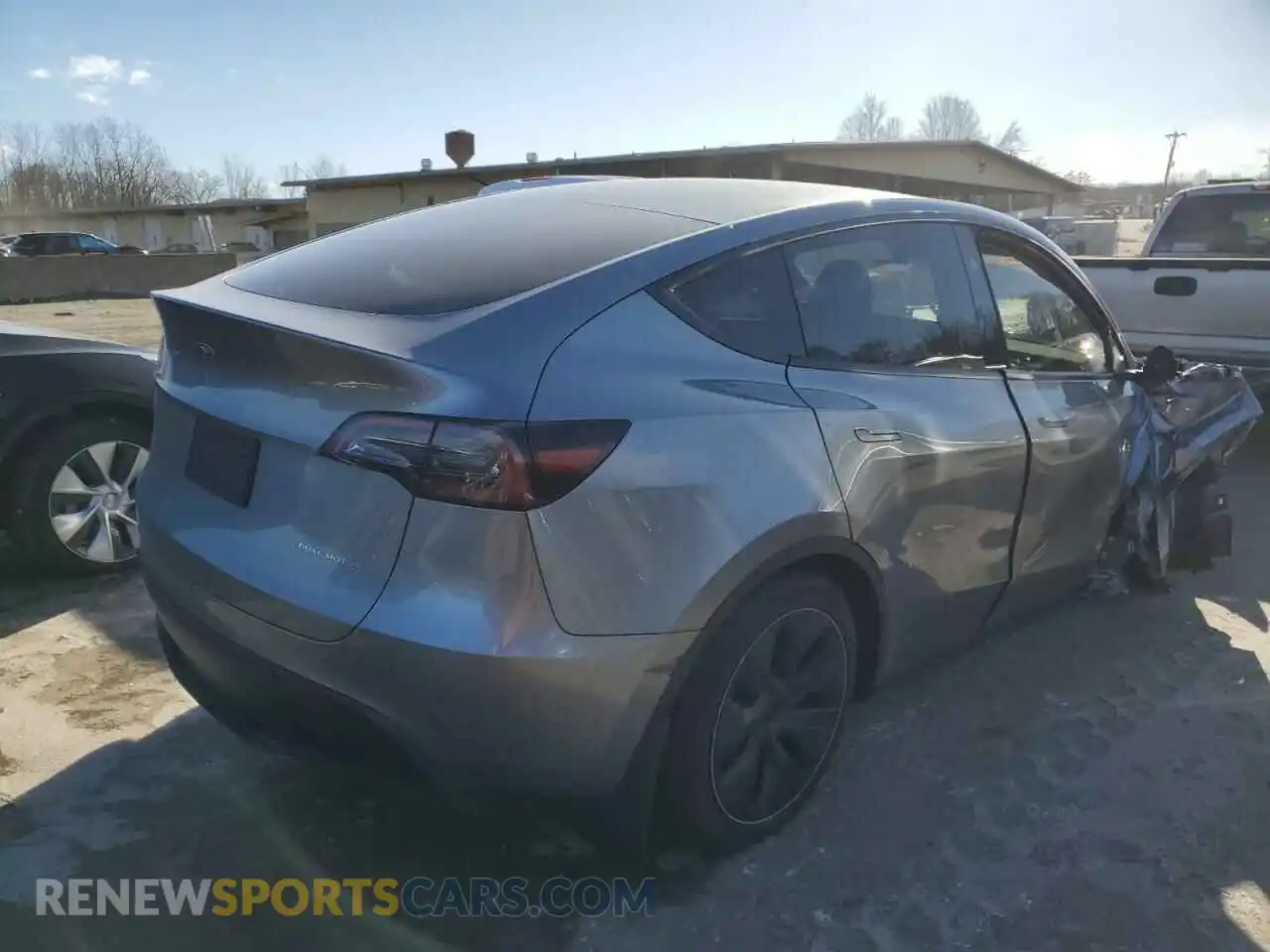 3 Photograph of a damaged car 7SAYGDEE3RA322303 TESLA MODEL Y 2024