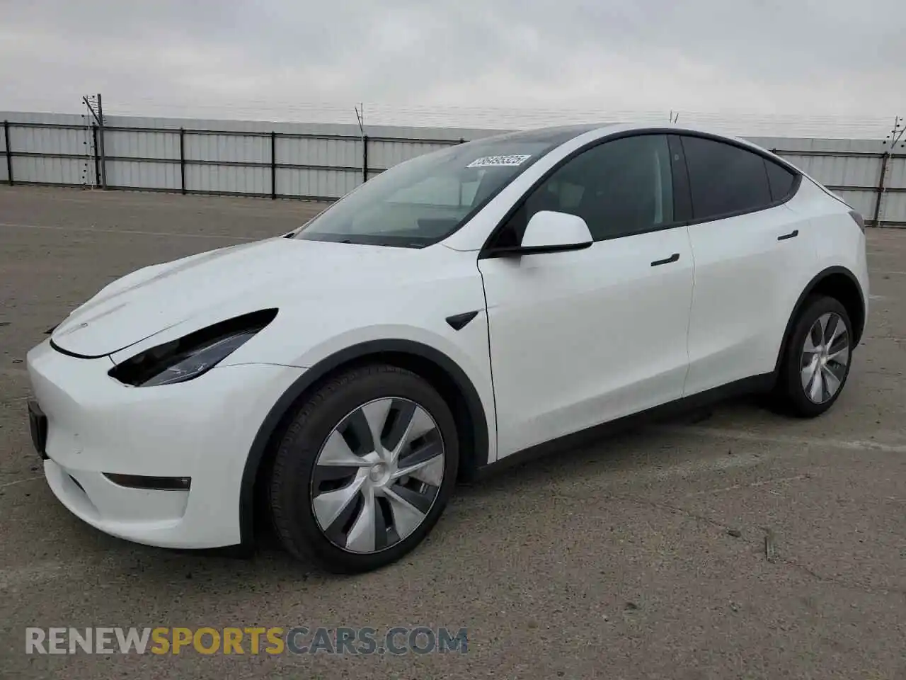1 Photograph of a damaged car 7SAYGDEE3RF031559 TESLA MODEL Y 2024