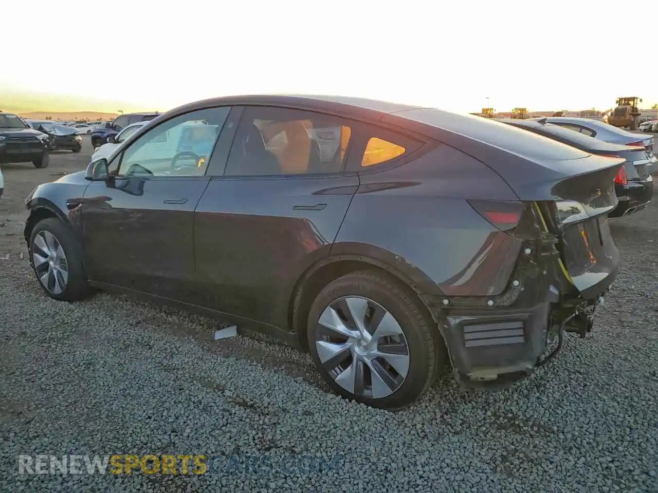 2 Photograph of a damaged car 7SAYGDEE4RA218242 TESLA MODEL Y 2024