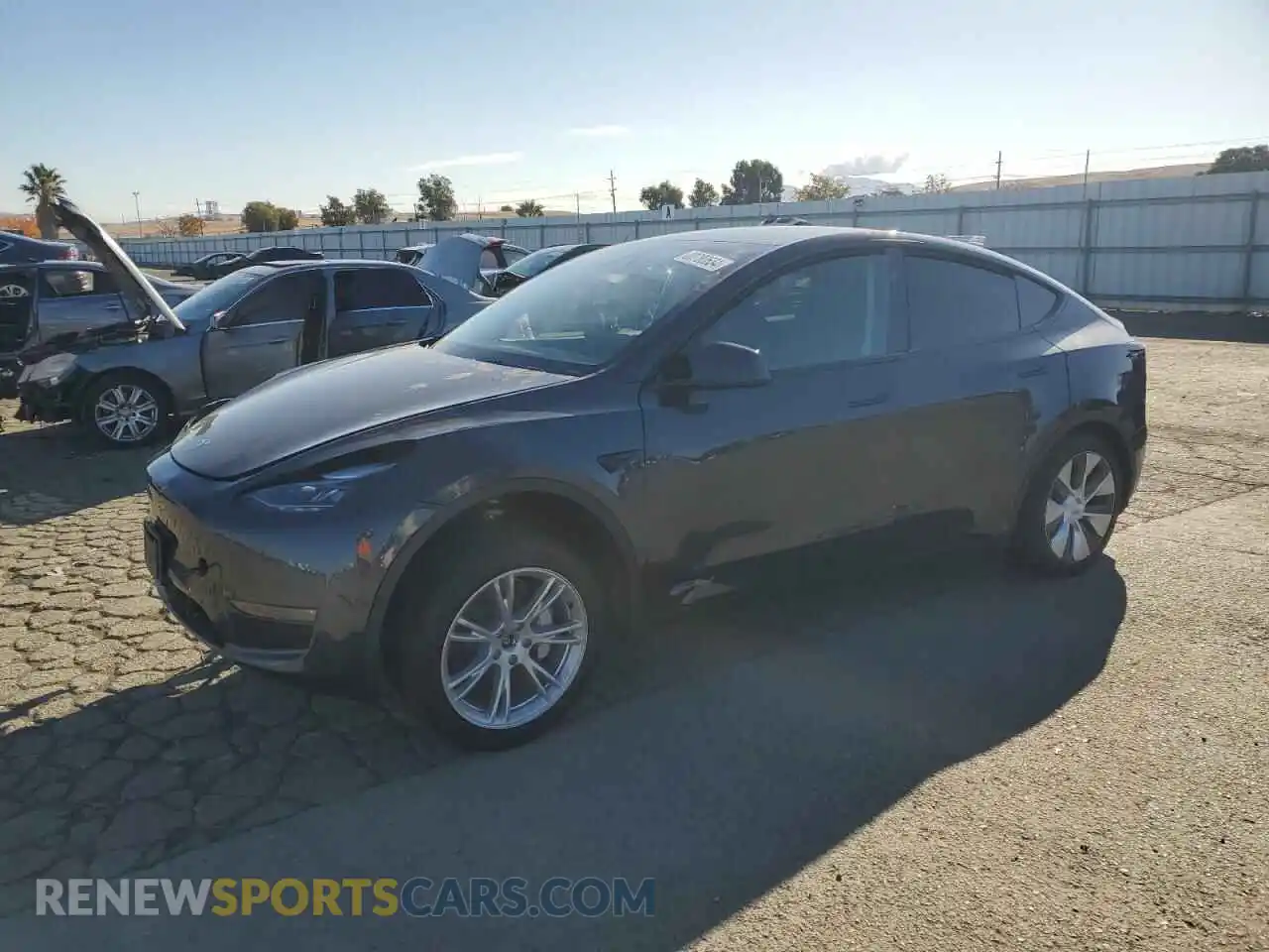 1 Photograph of a damaged car 7SAYGDEE4RA224140 TESLA MODEL Y 2024