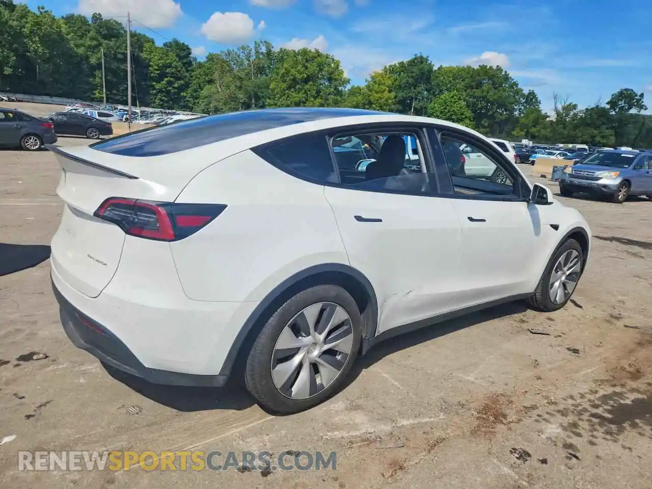3 Photograph of a damaged car 7SAYGDEE4RA232478 TESLA MODEL Y 2024