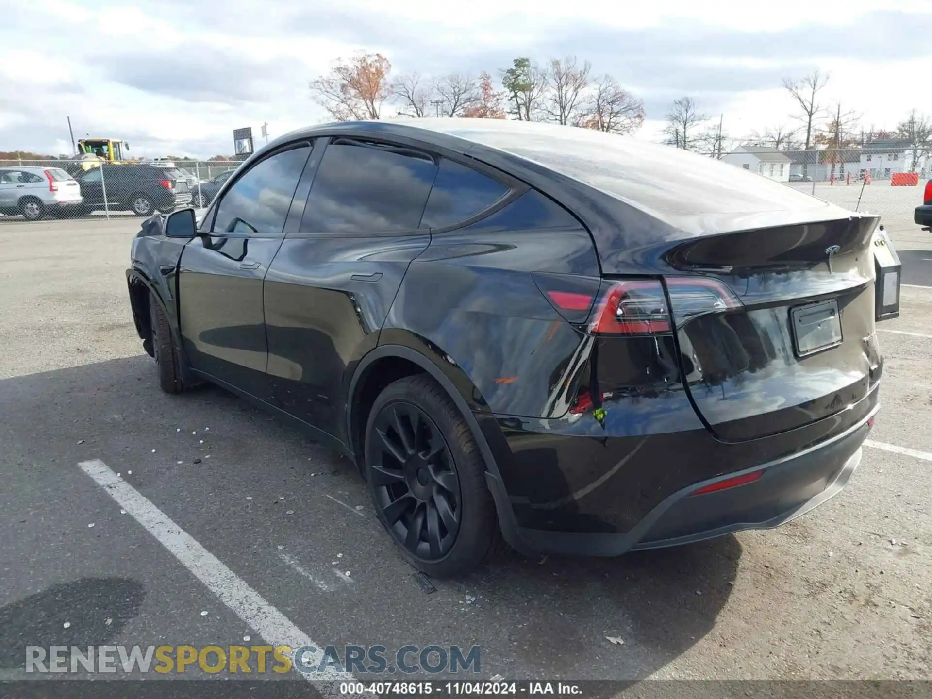 3 fotografías del automóvil dañado 7SAYGDEE4RA233940 TESLA MODEL Y 2024