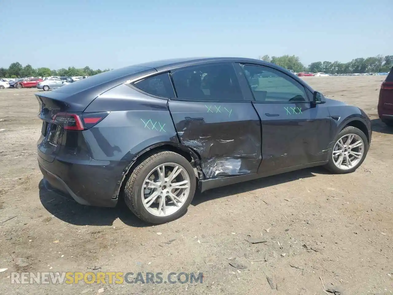 3 Photograph of a damaged car 7SAYGDEE4RA235428 TESLA MODEL Y 2024