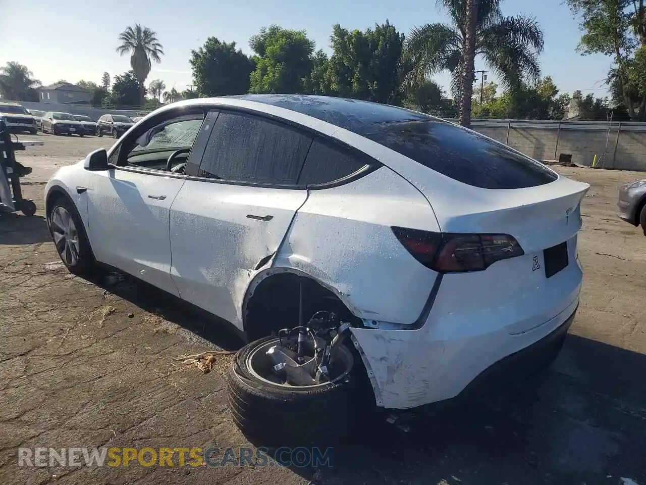 2 Фотография поврежденного автомобиля 7SAYGDEE4RA263584 TESLA MODEL Y 2024
