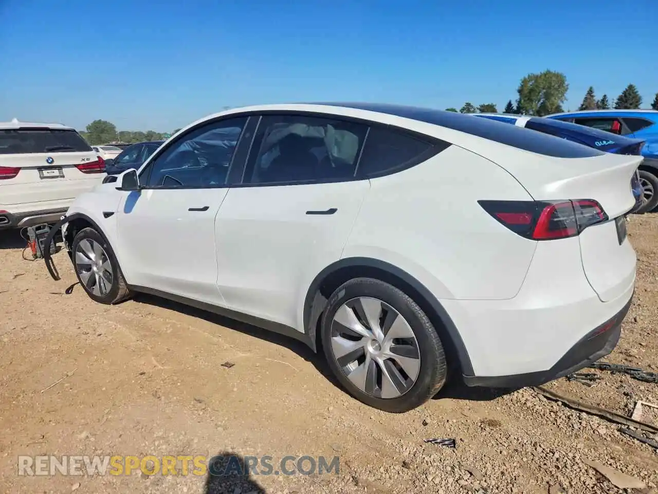 2 Photograph of a damaged car 7SAYGDEE4RA286847 TESLA MODEL Y 2024