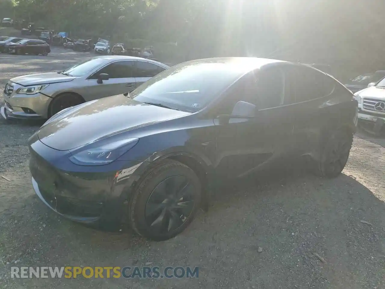 1 Photograph of a damaged car 7SAYGDEE4RA299503 TESLA MODEL Y 2024