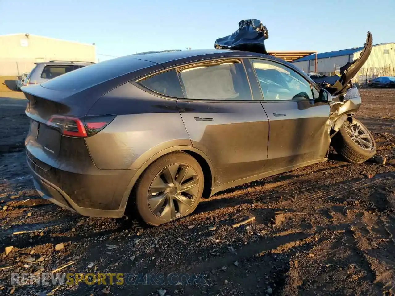 3 Photograph of a damaged car 7SAYGDEE4RA319880 TESLA MODEL Y 2024