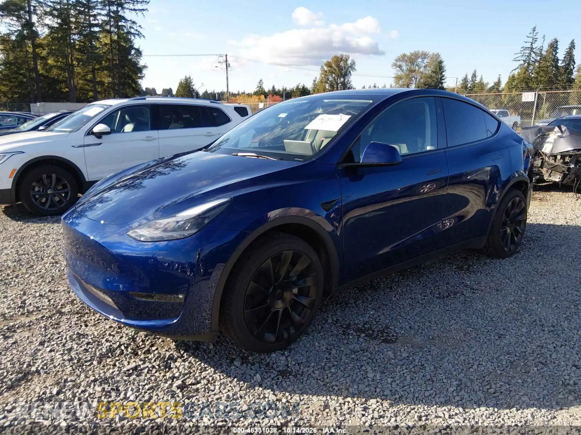 2 Photograph of a damaged car 7SAYGDEE4RF051562 TESLA MODEL Y 2024
