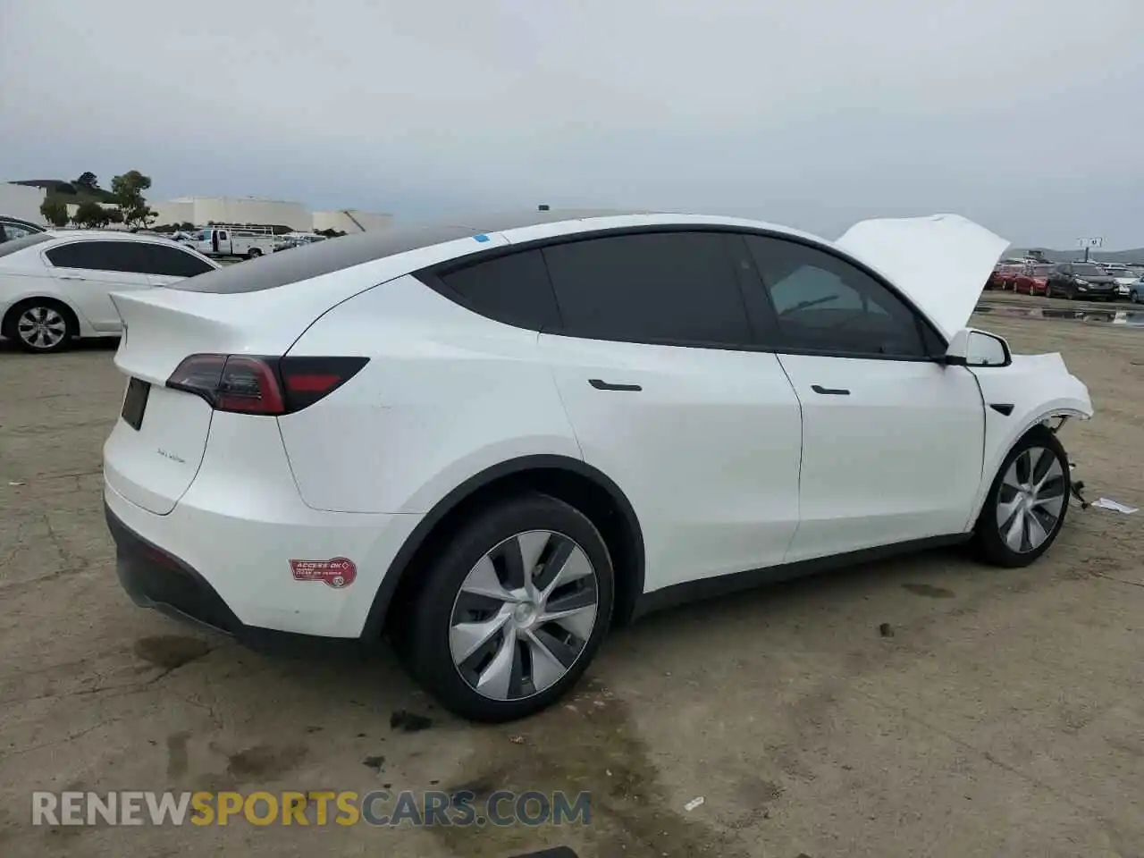 3 Photograph of a damaged car 7SAYGDEE4RF070760 TESLA MODEL Y 2024