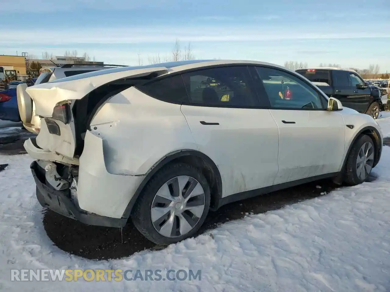 3 Photograph of a damaged car 7SAYGDEE4RF079118 TESLA MODEL Y 2024