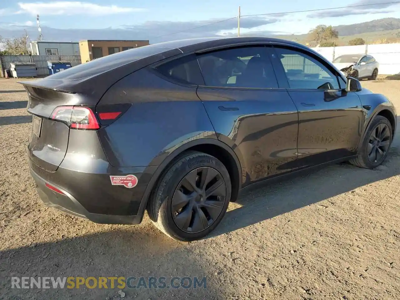 3 Photograph of a damaged car 7SAYGDEE4RF118158 TESLA MODEL Y 2024