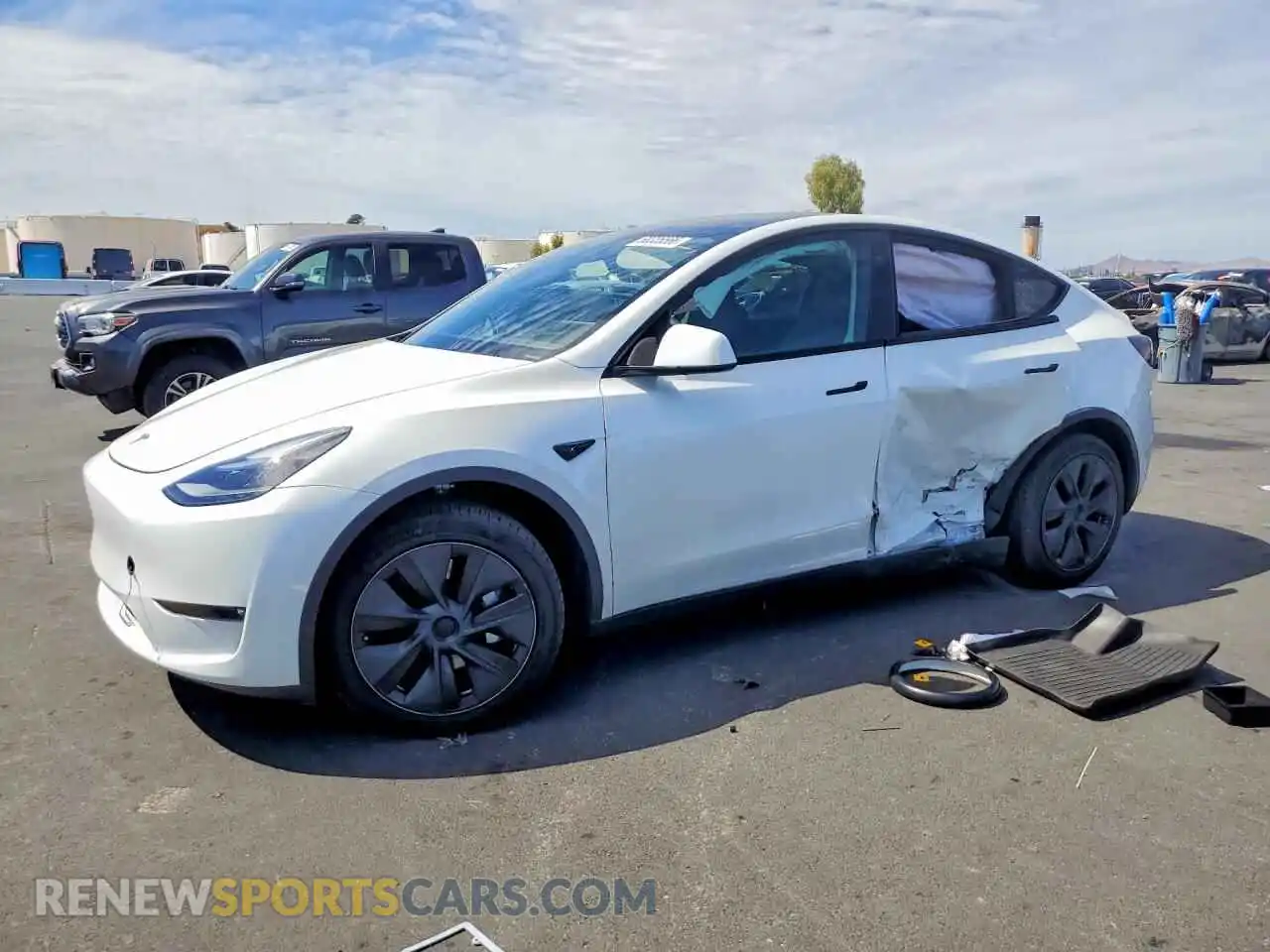 1 Photograph of a damaged car 7SAYGDEE4RF123280 TESLA MODEL Y 2024