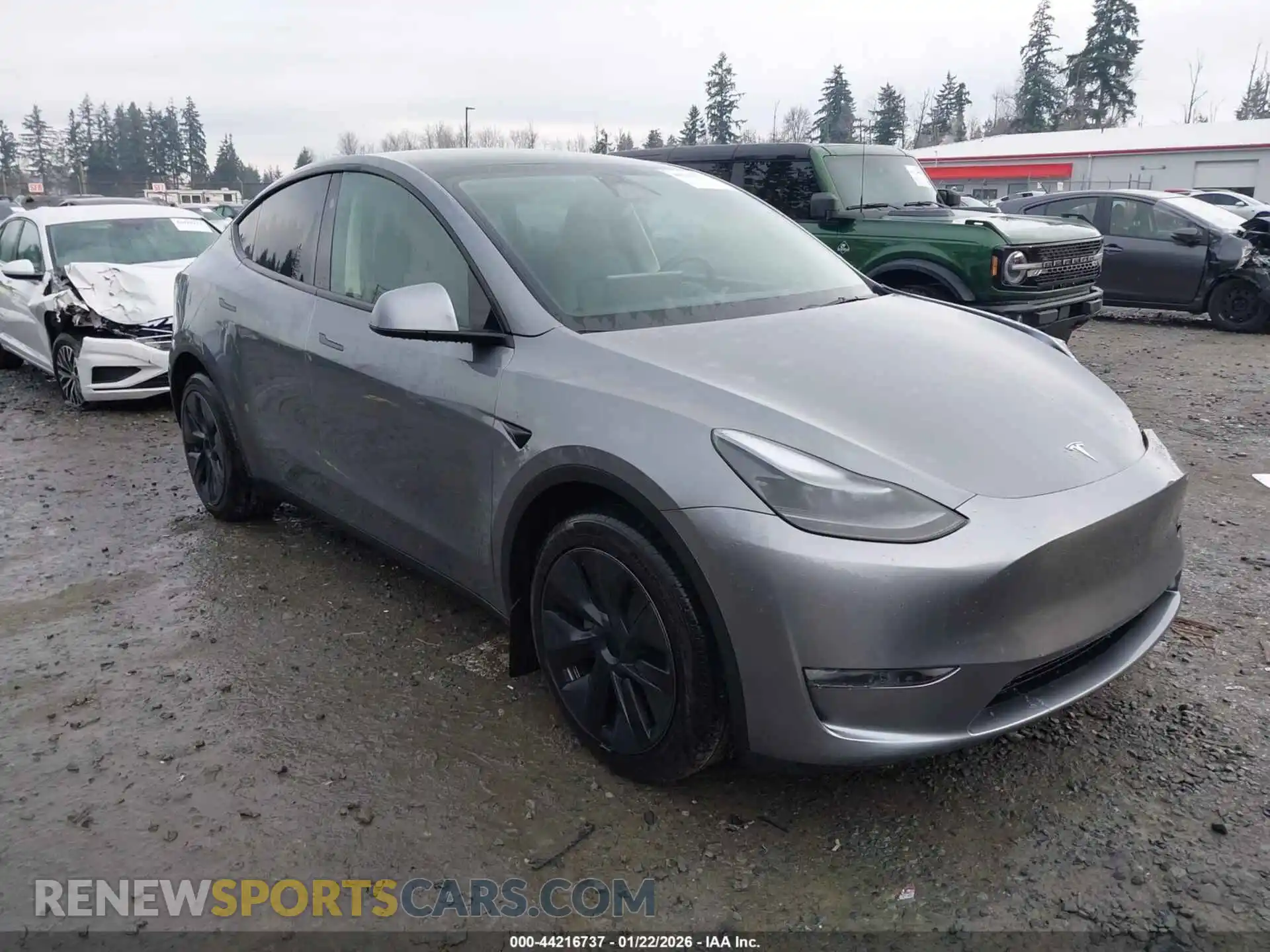 1 Photograph of a damaged car 7SAYGDEE4RF178084 TESLA MODEL Y 2024