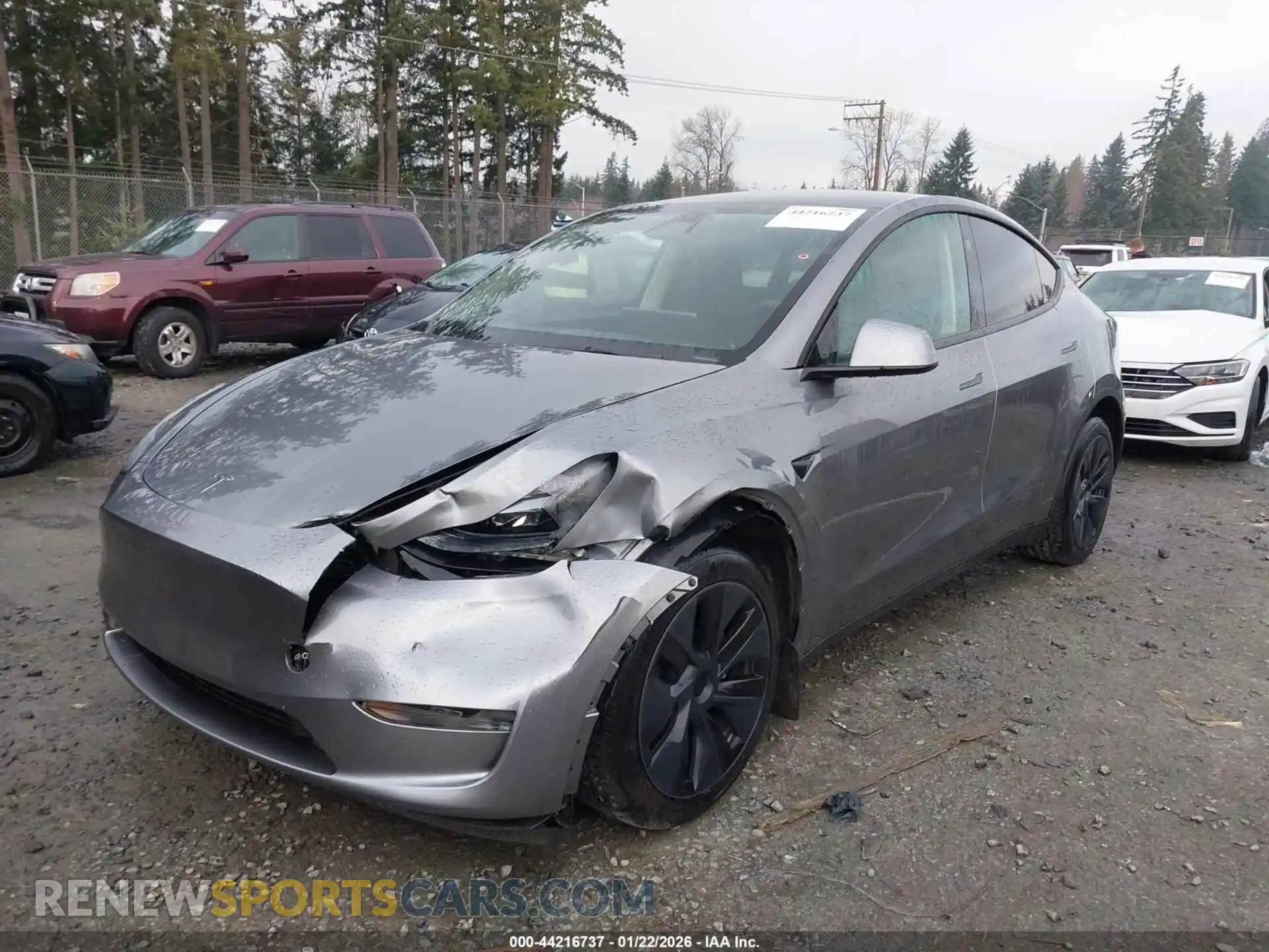 2 Photograph of a damaged car 7SAYGDEE4RF178084 TESLA MODEL Y 2024