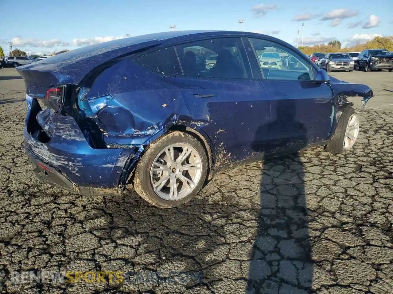 3 Photograph of a damaged car 7SAYGDEE4RF982465 TESLA MODEL Y 2024