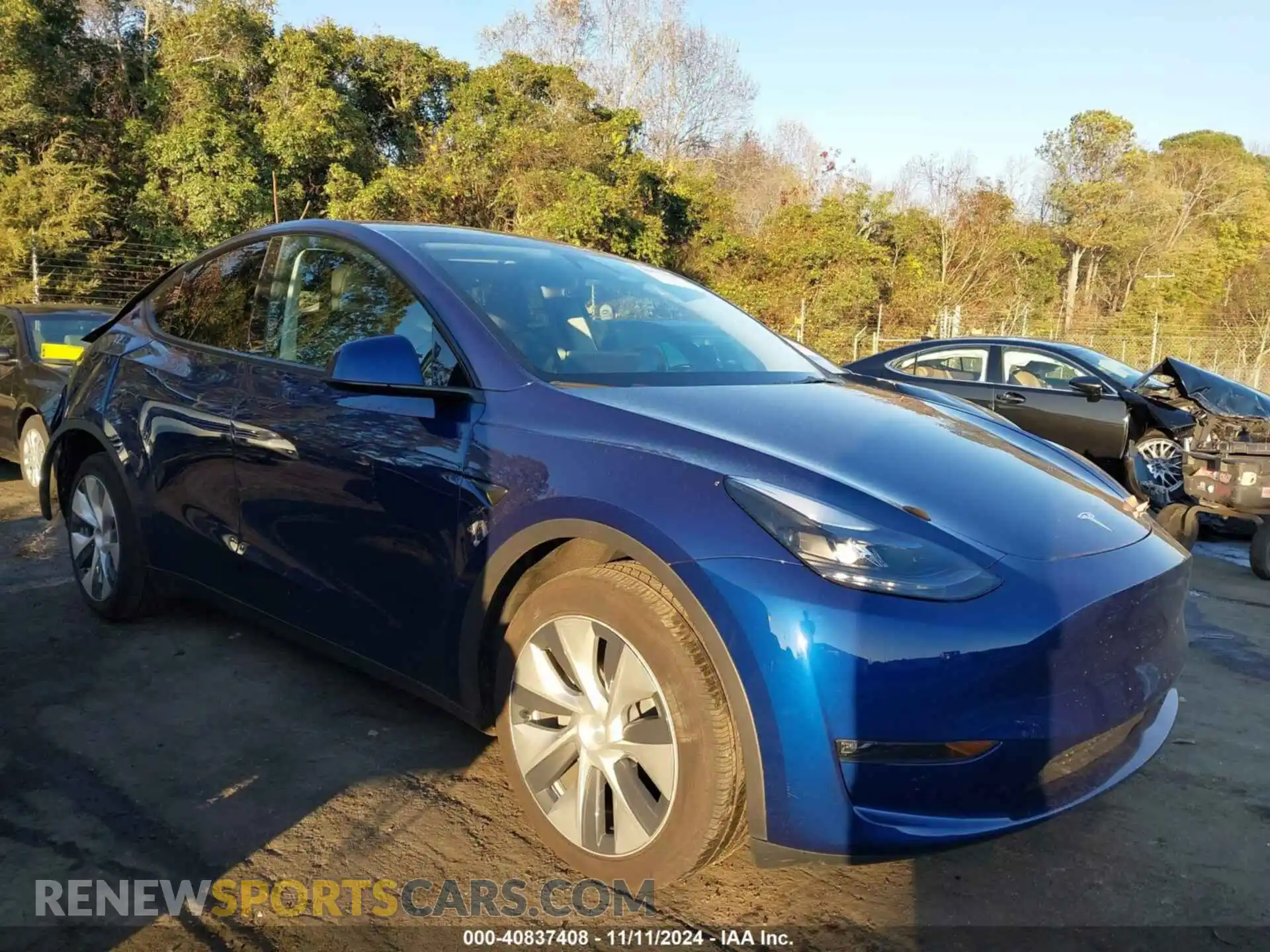 1 Photograph of a damaged car 7SAYGDEE4RF984359 TESLA MODEL Y 2024