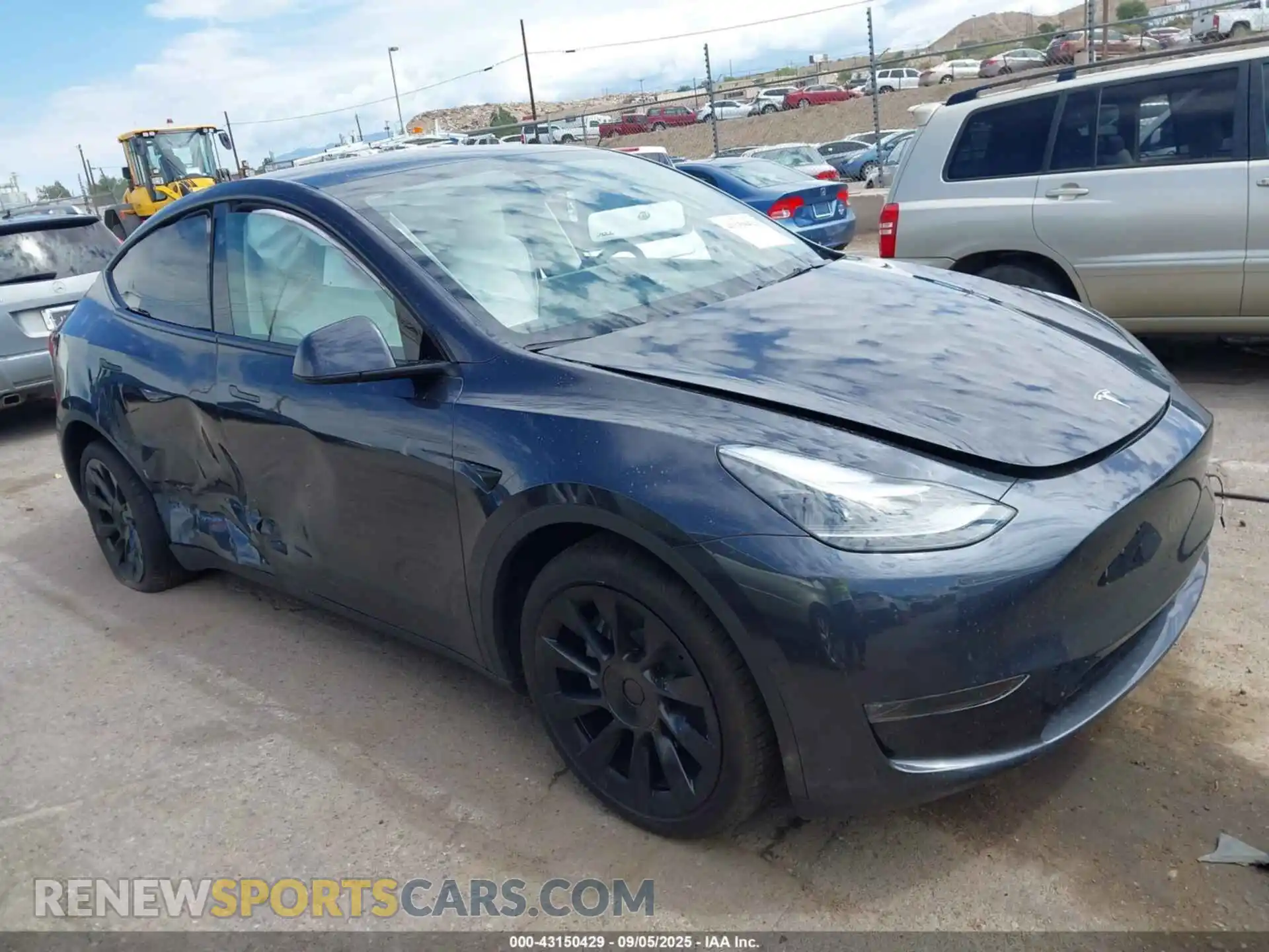 1 Photograph of a damaged car 7SAYGDEE5RA225345 TESLA MODEL Y 2024