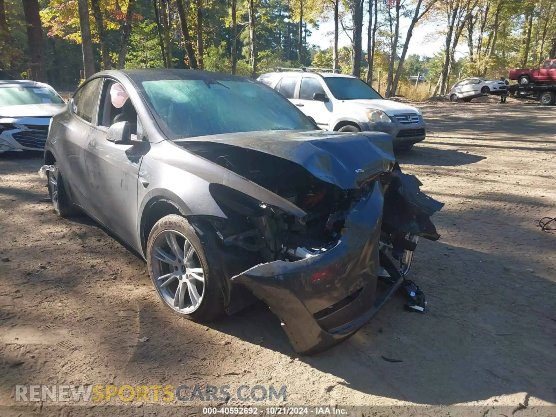 1 Photograph of a damaged car 7SAYGDEE5RA245983 TESLA MODEL Y 2024