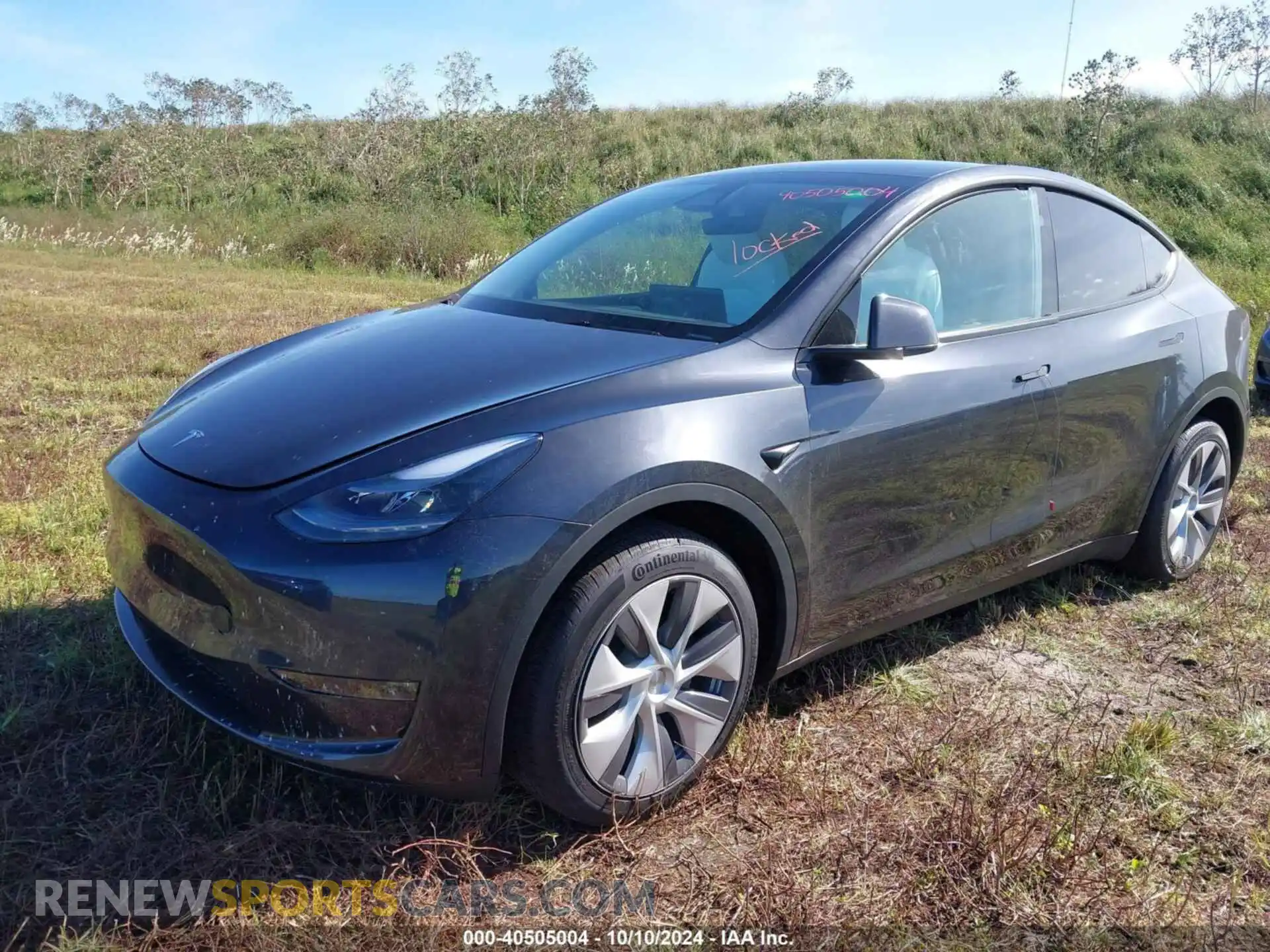 2 Photograph of a damaged car 7SAYGDEE5RA248916 TESLA MODEL Y 2024