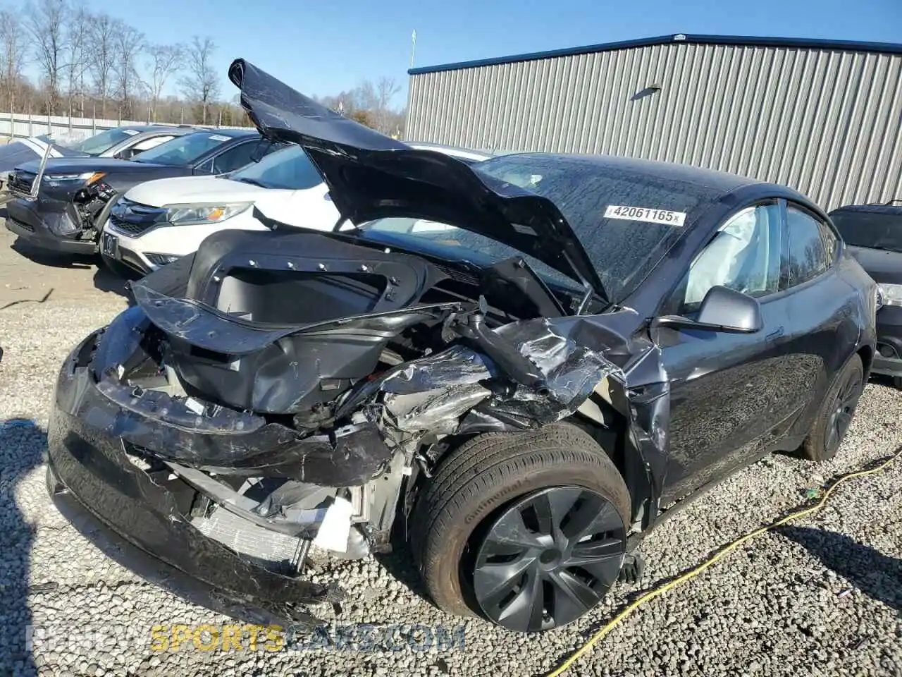 1 Photograph of a damaged car 7SAYGDEE5RA322853 TESLA MODEL Y 2024